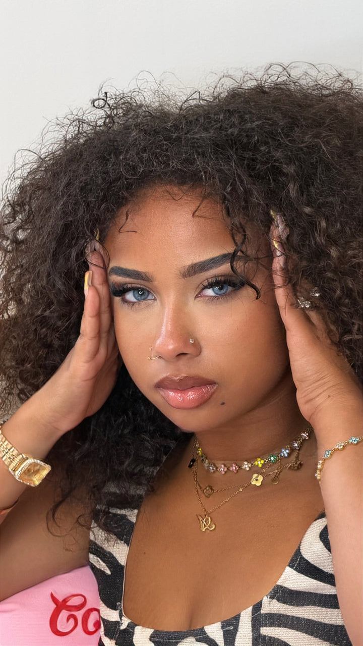 Aicha R.